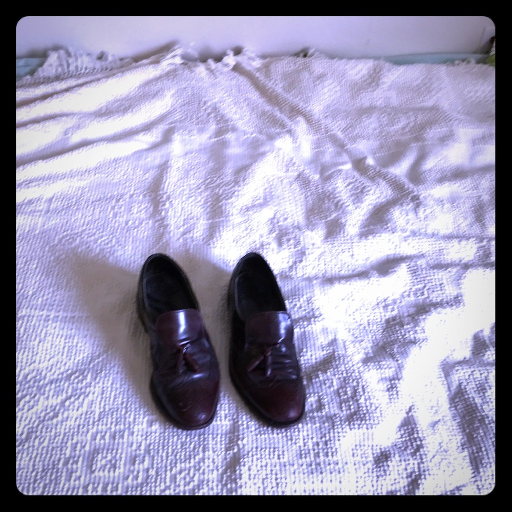 Dress shoes